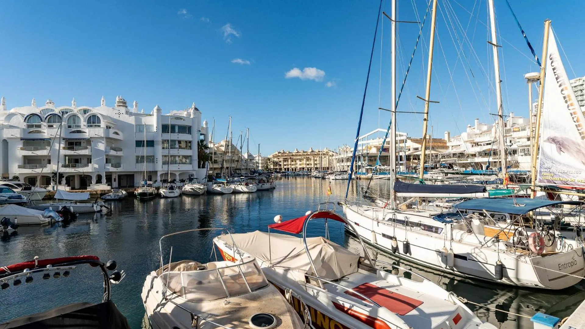 Malagasuite Puerto Marina Benalmadena Apartment