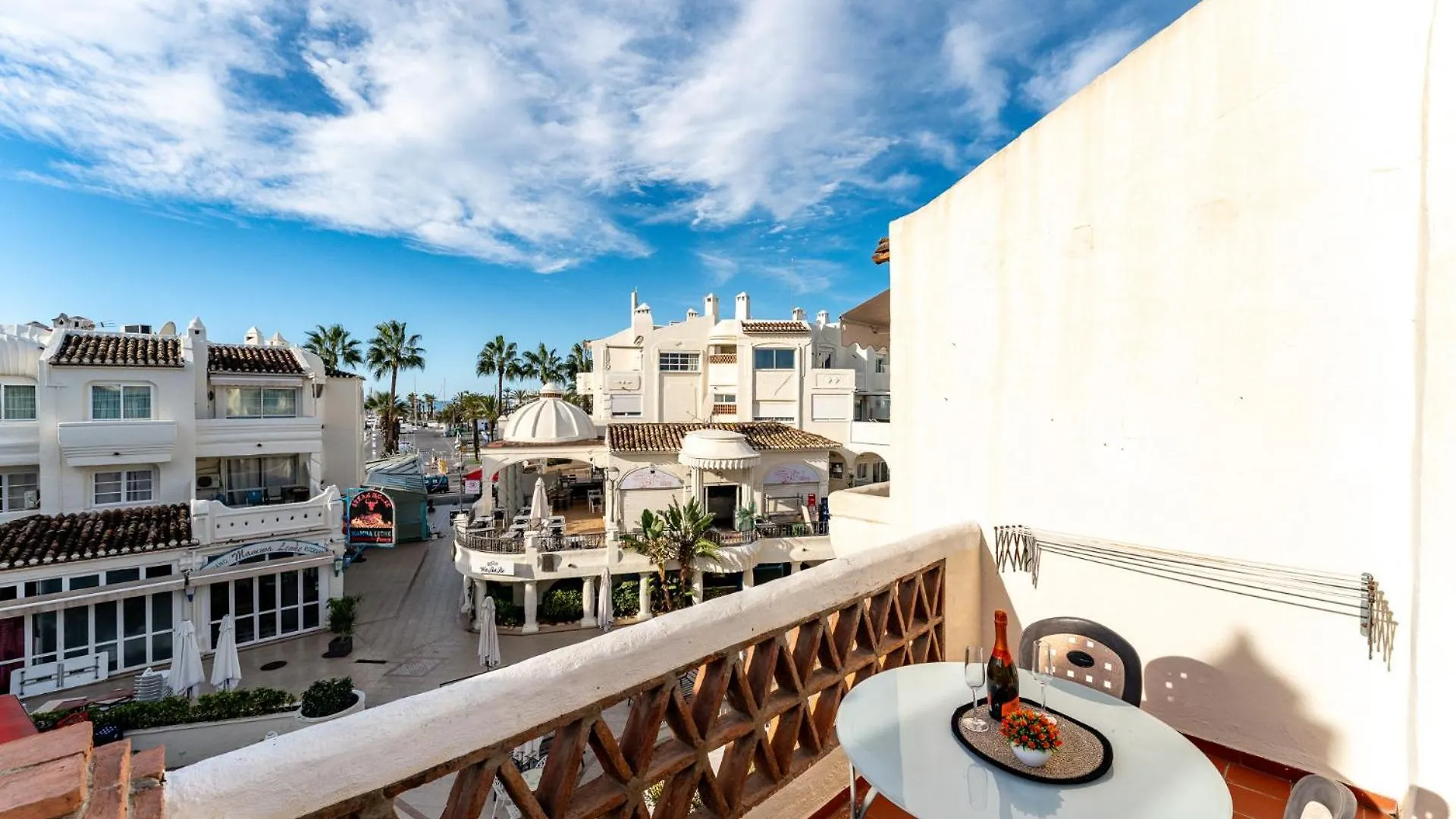 Apartment Malagasuite Puerto Marina Benalmadena